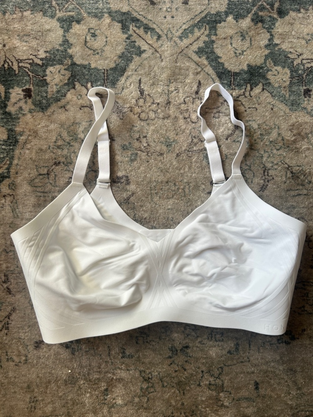Honeylove Seamless Wireless Support Bra - White